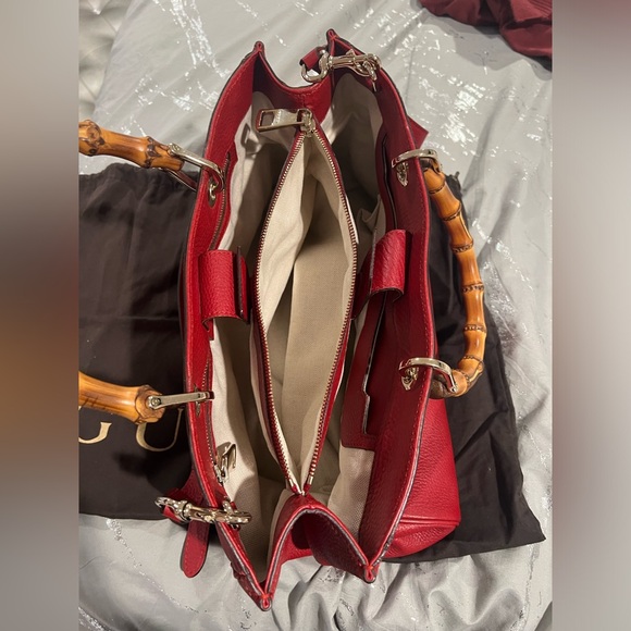 Authentic red Gucci bamboo bag - Picture 4 of 7